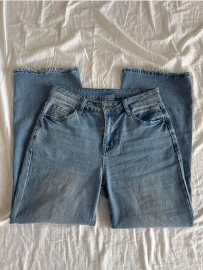 Light Blue Wide Leg Jeans — Size 6